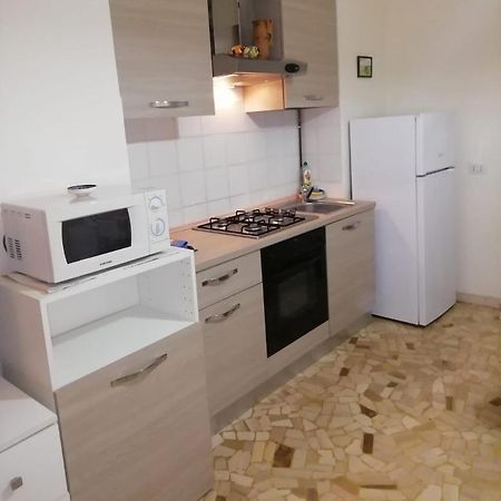 Appartamento Palmanova Vicino Alla Metropolitana มิลาน ภายนอก รูปภาพ